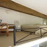 Elegant Flat Tropez With Terrace アパート サントロペ