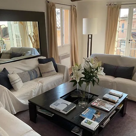 Elegant Flat Tropez With Terrace * 쎙뜨호뻬