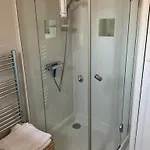 דירה Elegant Flat Tropez With Terrace *